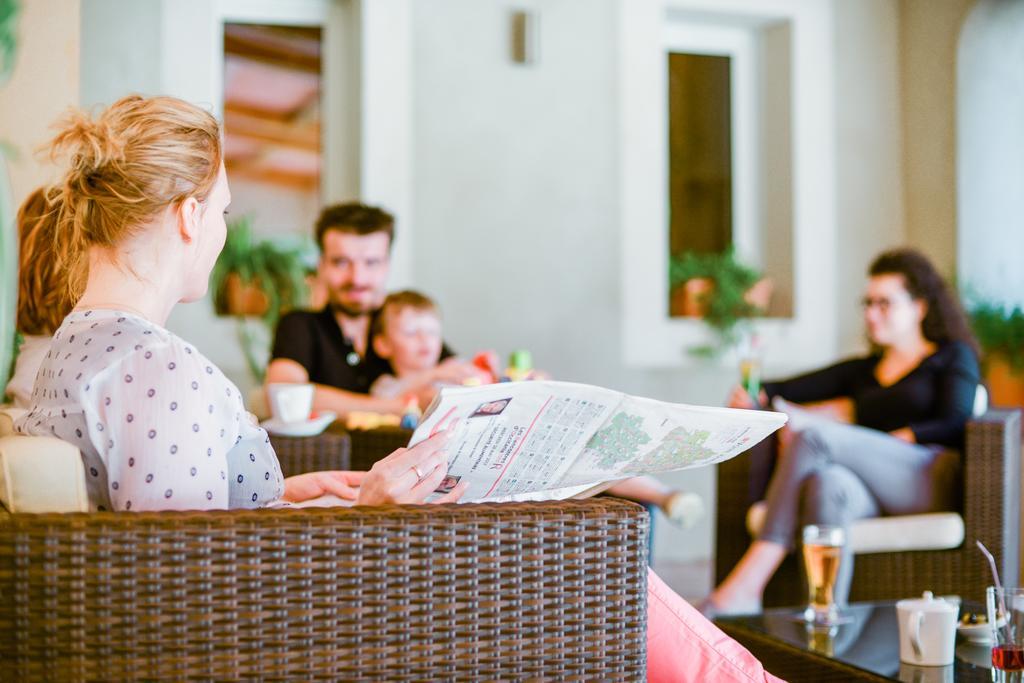 Logis Hotel Restaurant La Porte Des Cevennes อ็องดูซ ภายนอก รูปภาพ